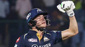 گجرات ٹائٹنز کی لگاتار دوسری جیت، دہلی کو 6 وکٹوں سے دی شکست