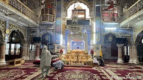 پشاور میں ایک سکھ دکاندار کا قتل اور اس اقلیتی برادری کے خدشات