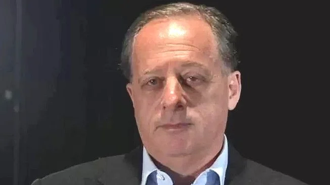 <div class="paragraphs"><p>رچرڈ شارپ، تصویر آئی اے این ایس</p></div>