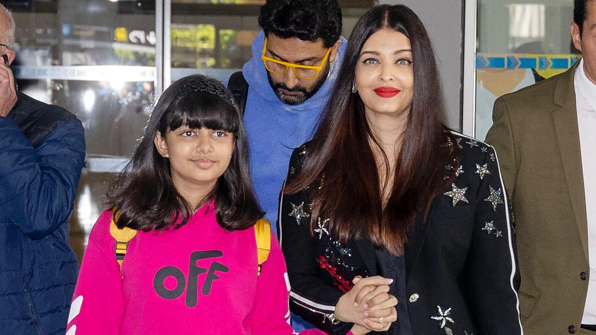 <div class="paragraphs"><p>ایشوریا رائے بچن کے ساتھ ارادھیا بچن / Getty Images</p></div>