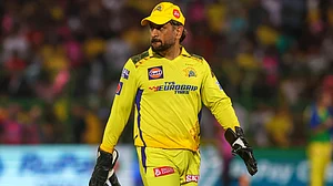 آئی پی ایل 2025: چنئی نے پھر سے دھونی کو بنایا ٹیم کا کپتان، ریتوراج گائیکواڈ زخمی ہو کر ٹورنامنٹ سے باہر