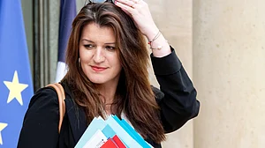 <div class="paragraphs"><p>فرانسیسی وزیر مارلین شیپا / Getty Images</p></div>