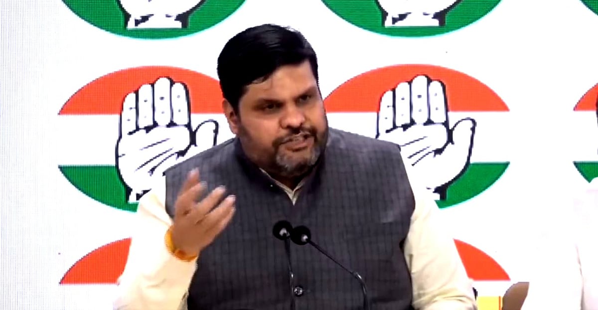 ’یہ 2000 روپے نوٹ کا ایکسچینج پروگرام نہیں، بلیک منی کے لیے بنائی گئی وِنڈو ہے‘، کانگریس نے طریقہ کار پر اٹھائے سوال