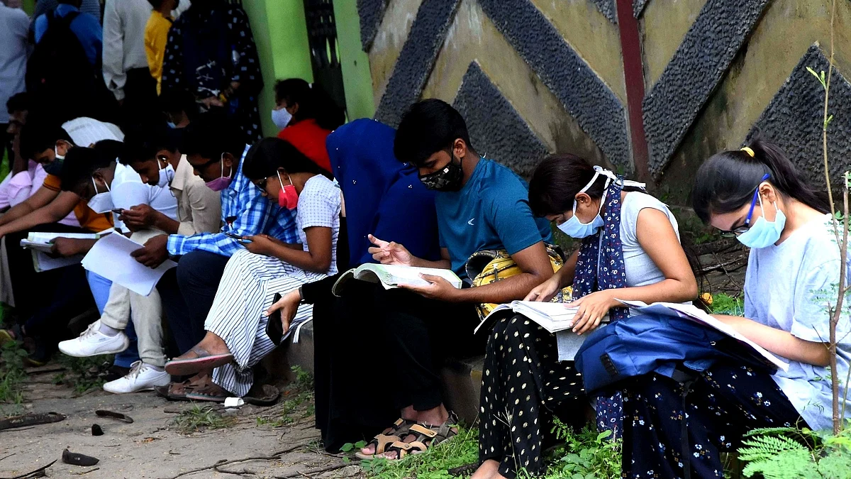 <div class="paragraphs"><p>طلبہ، تصویر آئی اے این ایس</p></div>