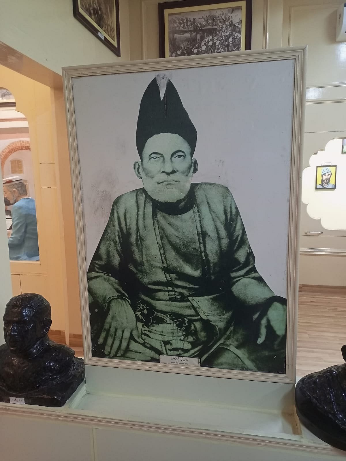 نئے رنگ روپ میں نظر آ رہا غالب انسٹی ٹیوٹ کا ’غالب میوزیم‘، غالب سے جڑے کئی نوادرات موجود