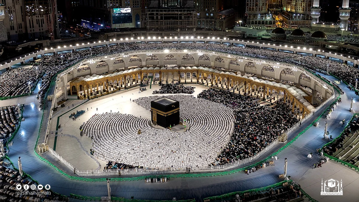 <div class="paragraphs"><p>تصویر بشکریہ <a href="https://twitter.com/HaramainInfo">@HaramainInfo</a></p></div>