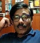 پروفیسر اخلاق آہن