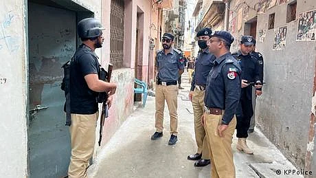 ’’جب سہیلی ویڈیو کال کے دوران پھندے سے لٹک گئی‘‘