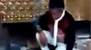 کیدارناتھ مندر میں ایک اور گڑبڑ جھالا!، گربھ گرہ میں ہو رہی تھی سونے کی پالش، تیرتھ پجاریوں نے کام کو روکوایا