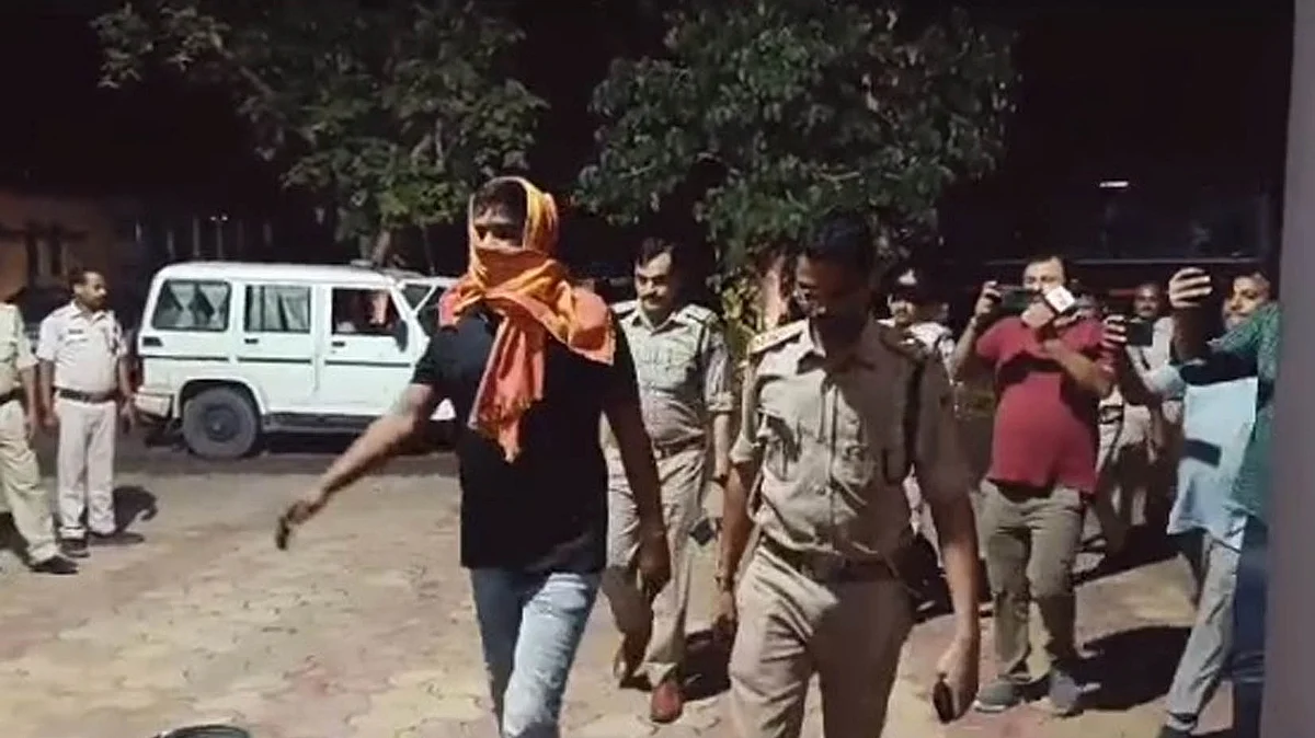 <div class="paragraphs"><p>سوشل میڈیا</p></div>