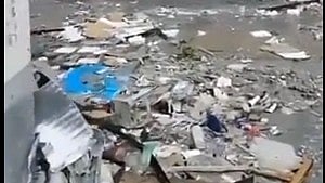 پاکستان کے باجوڑ میں زبردست  بم دھماکہ، 30 افراد جاں بحق، 60 زخمی