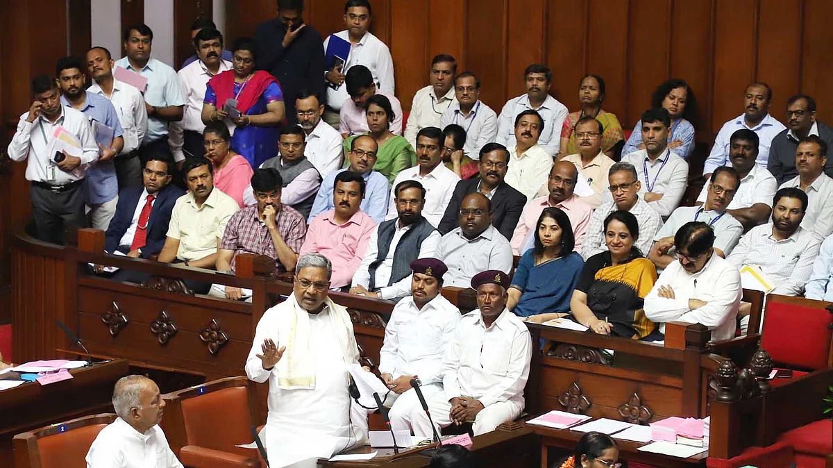 <div class="paragraphs"><p>کرناٹک اسمبلی / آئی اے این ایس</p></div>