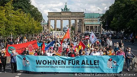 جرمنی: رہائش کے اخراجات تقریباﹰ ناقابل برداشت حد تک بڑھ گئے