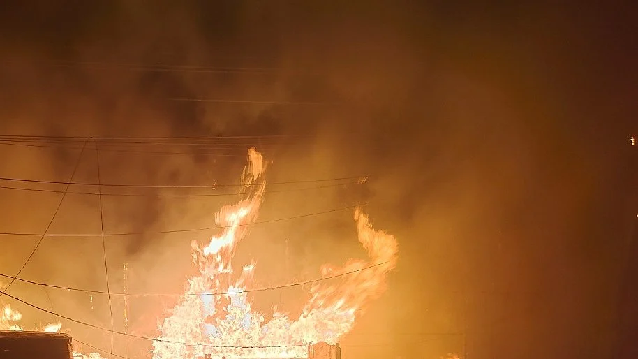 <div class="paragraphs"><p>فائل علامتی تصویر آئی اے این ایس</p></div>