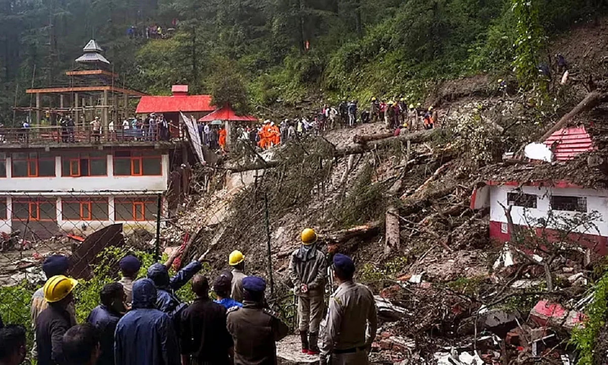 ہماچل پردیش میں تنبیہوں کو نظر انداز کرنے سے آئی تباہی... پنکج چترویدی