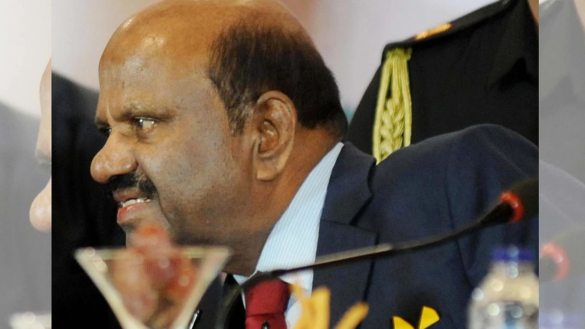 <div class="paragraphs"><p>گورنر بنگال سی وی آنند بوس / آئی اے این ایس</p></div>