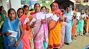 6 ریاستوں کی 7 اسمبلی سیٹوں پر گنتی شروع