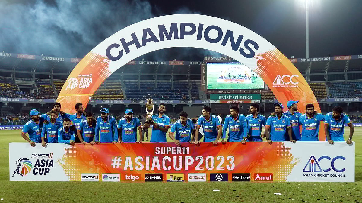 ٹیم انڈیا بنی ایشیا کی نئی چیمپئن، سراج نے فائنل میں تباہی مچادی