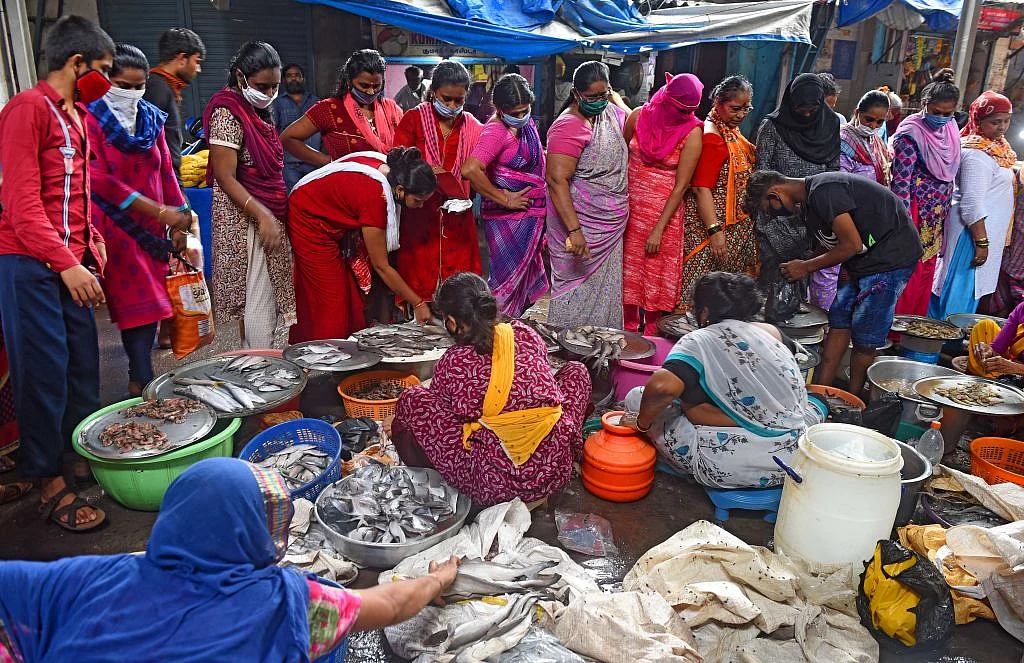 فوڈ ٹیررزم اور عدم برداشت: گجراتیوں کی تاناشاہی کے خلاف بڑھ رہا ممبئی والوں کا غصہ