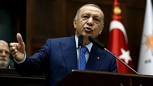 اسرائیلی میڈیا نے صدر اردوغان اور اطلاعات کے ڈائریکٹر آلتون کو آڑے ہاتھوں لیا