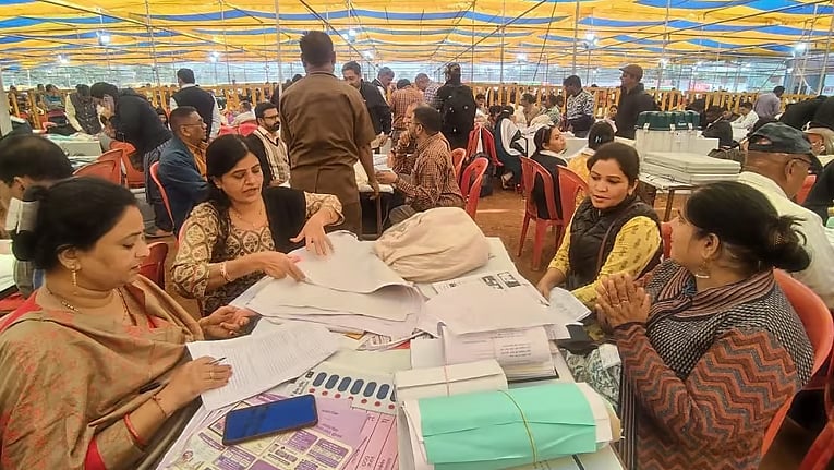 بہار اسمبلی انتخاب کی انتظامی سطح پر تیاریاں شروع، ضلع مجسٹریٹ کے ذریعہ کئی سیل کی تشکیل