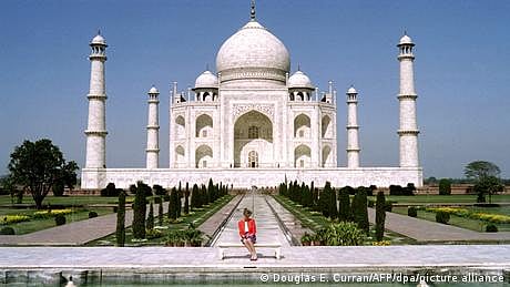 بھارت: 'تاج محل مغلوں کی تعمیر نہیں'، تاریخ درست کرانے کا مقدمہ