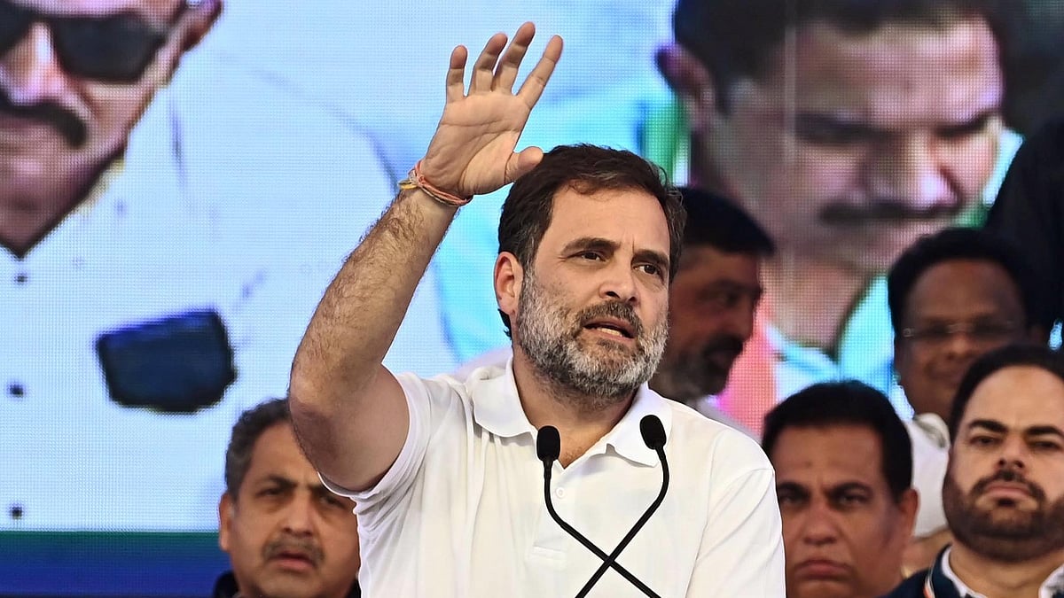 راہل گاندھی کی ناگپور سے دہلی آنے والی فلائٹ کا رخ جے پور کی طرف موڑ دیا گیا