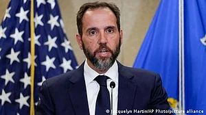 امریکی محکمہ انصاف کی ٹرمپ کے استثنیٰ کے دعوے پر فیصلہ جلد سنانے کی درخواست