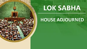 لوک سبھا میں ہنگامہ کے درمیان اخلاقیات کمیٹی کی رپورٹ پیش، کارروائی ملتوی