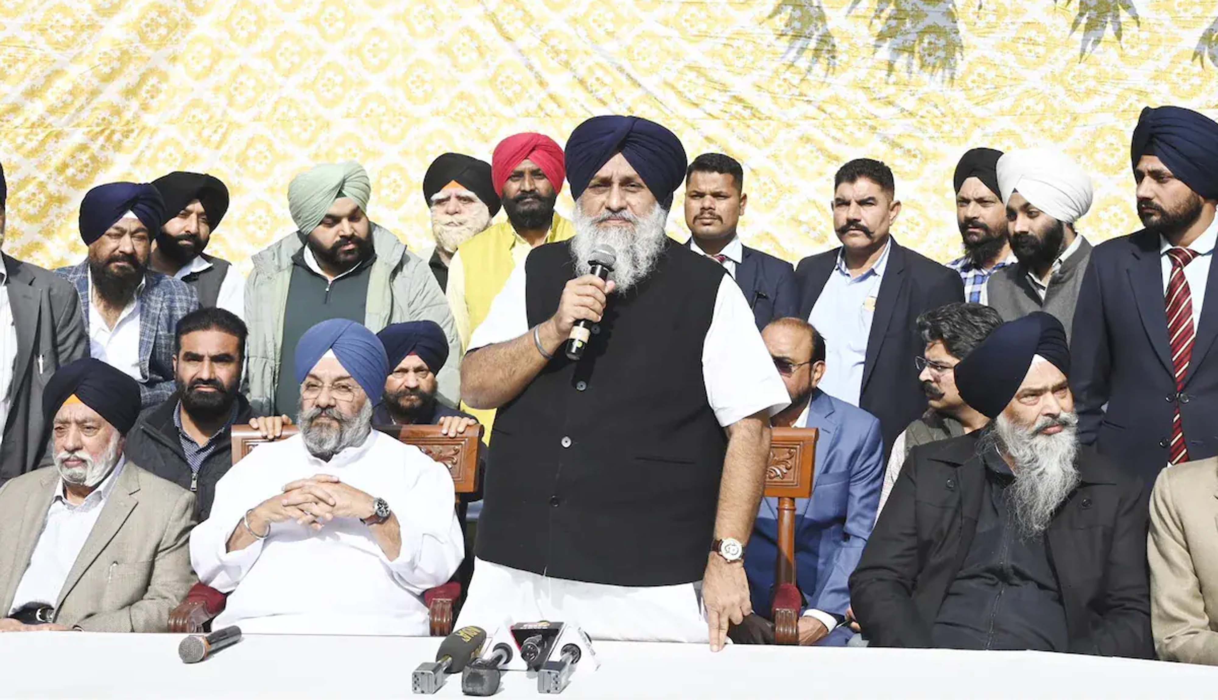 <div class="paragraphs"><p>سکھبیر سنگھ بادل/ تصویر ایکس</p></div>