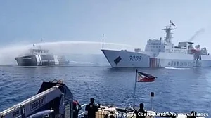 بیجنگ بحیرہ جنوبی چین میں اپنا 'خطرناک' رویہ ترک کرے، امریکہ