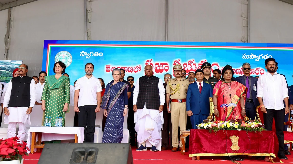 <div class="paragraphs"><p>تصویر @kharge</p></div>