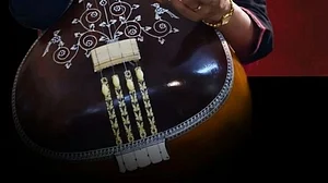 نوشاد نے فلم مغل اعظم میں موسیقی دینے سے منع کردیا تھا