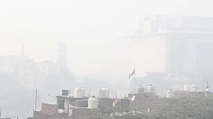 دہلی میں کم از کم درجہ حرارت 4.3 ڈگری سیلسیس درج کیا گیا، اے کیو آئی سنگین سطح پر