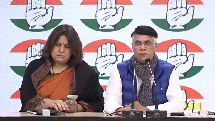 <div class="paragraphs"><p>پون کھیڑا اور سپریا شرینیت، تصویر ویڈیو گریب</p></div>