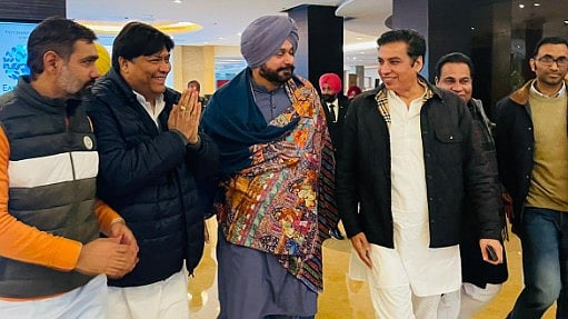 کانگریس رہنماؤں کے رویہ میں تبدیلی کی ضرورت ہے: نوجوت سنگھ سدھو