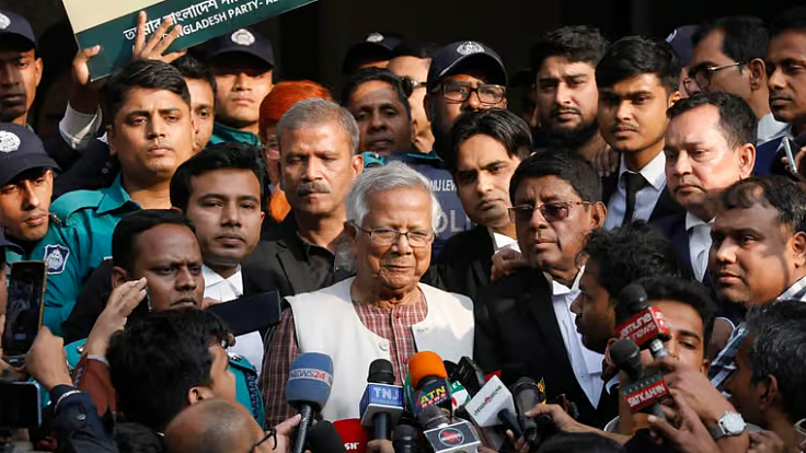 <div class="paragraphs"><p>نوبل انعام یافتہ محمد یونس</p></div>