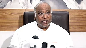 کانگریس نے عام انتخابات کے لیے کلسٹر سطح کی کمیٹیاں تشکیل دی