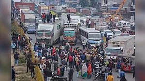 ٹرک ڈرائیوروں کی ہڑتال: مہاراشٹر میں دودھ کی سپلائی متاثر، مہنگائی میں اضافہ کا خدشہ