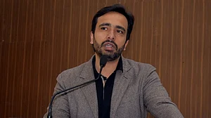 'طاقت کے نشے میں چور بی جے پی رہنماؤں کے گھونسے چلتے ہیں : جینت چودھری