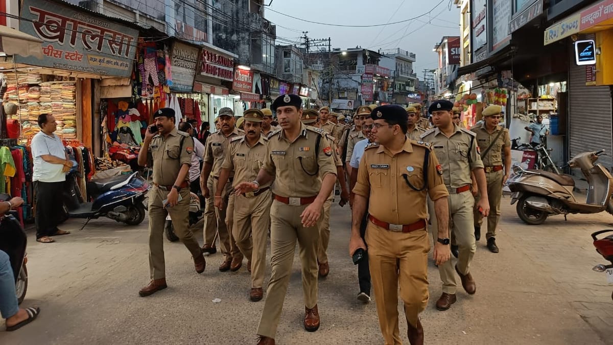 <div class="paragraphs"><p>یوپی پولیس، فائل فوٹو</p></div>