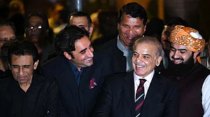 پاکستان میں سیاسی اتحاد کا نیا دور، پیپلز پارٹی اور مسلم لیگ ن کا حکومت سازی کا اعلان