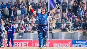 نامیبیائی بلے باز لافٹی ایٹن نے ٹی-20 کی تیز ترین سنچری بنا کر سبھی کو کیا حیران