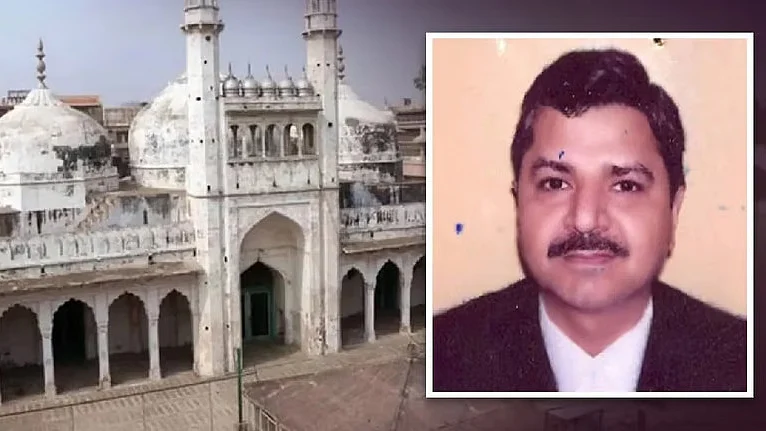 <div class="paragraphs"><p>گیانواپی مسجد اوراپنی ریٹائرمنٹ کے دن فیصلہ دینے والےجج اجئے کرشن وشویش</p></div>