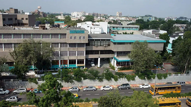 <div class="paragraphs"><p>دہلی پبلک اسکول آر کے پورم، تصویر dpsrkp.net</p></div>