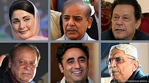 پاکستان میں حکومت سازی کا عمل کھٹائی کا شکار کیوں؟