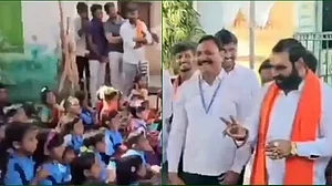 آپ کے والدین مجھے ووٹ نہ دیں تو دو دن کھانا مت کھانا! شیو سینا کے رکن اسمبلی کی بچوں کو صلاح