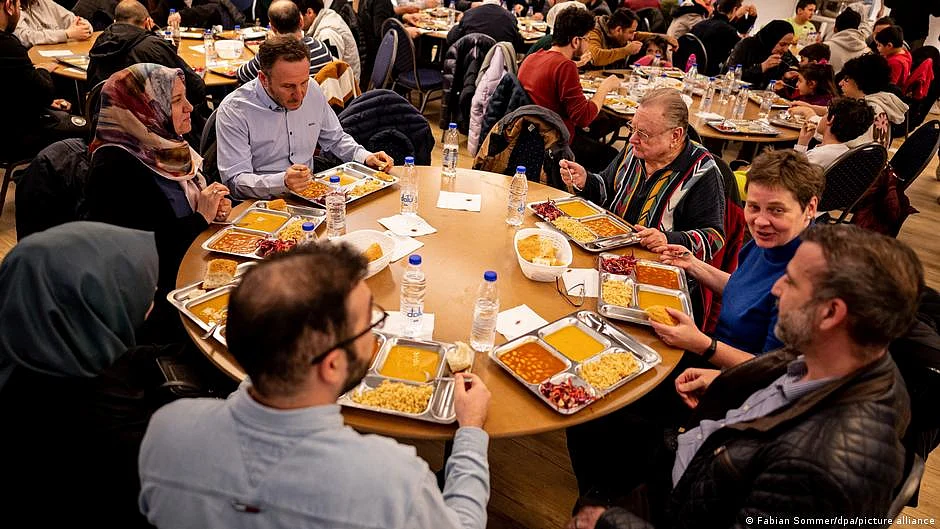 غیر مسلموں کی رمضان میں شمولیت کا رجحان بڑھتا ہوا