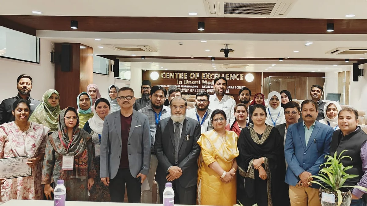 <div class="paragraphs"><p>جامعہ ہمدردی میں بچوں کے امراض پر تربیتی پروگرام کا اختتامی جلسہ</p></div>