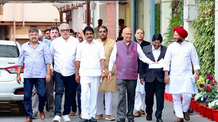 <div class="paragraphs"><p>تصویر سوشل میڈیا</p></div>